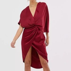 Red Midi Dress in Satin with Asymmetric Kimono Sle